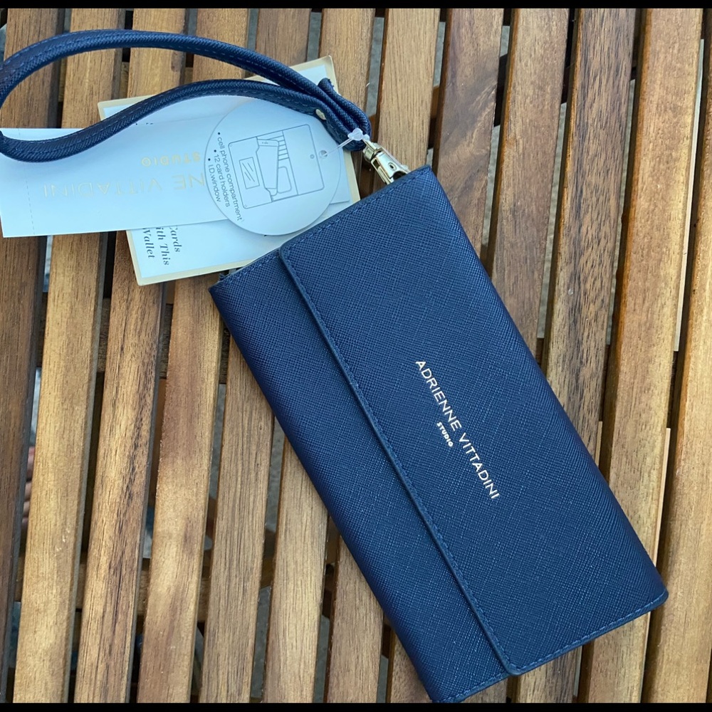 Adrienne Vittadini Wristlet Wallet NWT